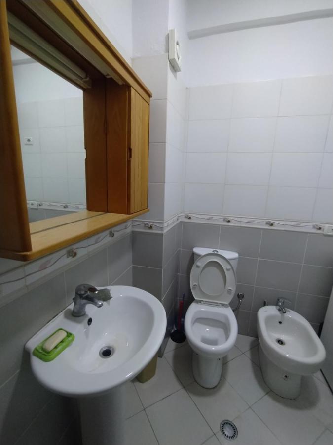 Lungomare Beach Apartments Влёра Экстерьер фото
