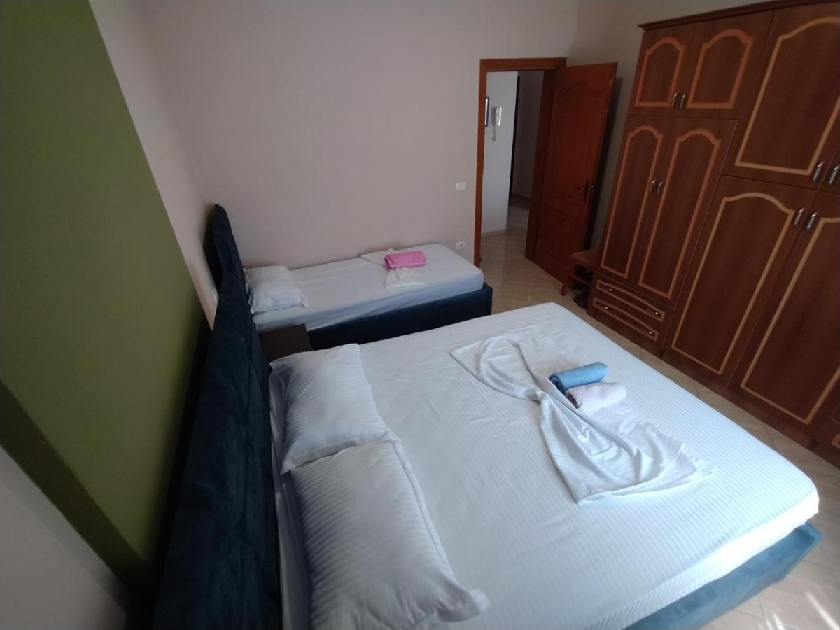 Lungomare Beach Apartments Влёра Экстерьер фото