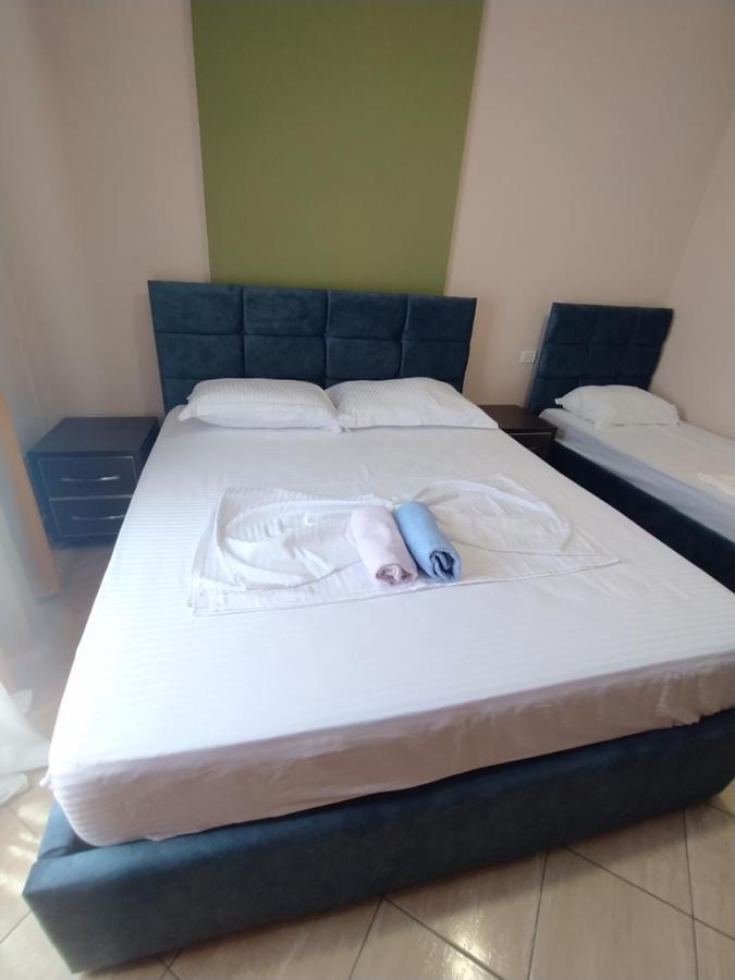 Lungomare Beach Apartments Влёра Экстерьер фото