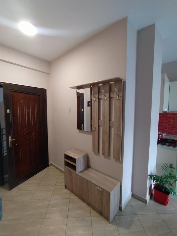Lungomare Beach Apartments Влёра Экстерьер фото